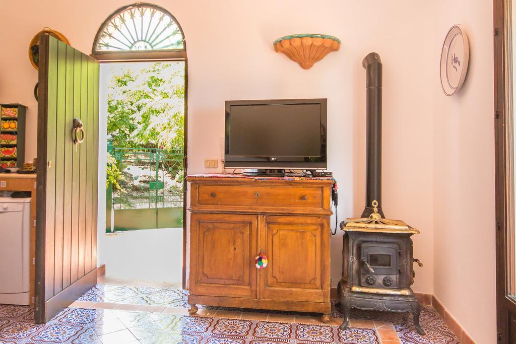 Villa Adamo Scopello  Room photo
